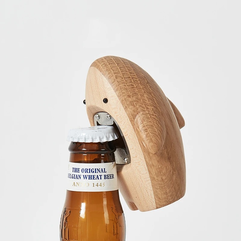 Creative Wooden Shark Ornament - Wine Beer Opener recension och pris